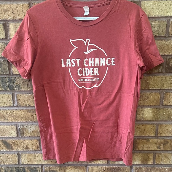 Tops - Rust-Red Graphic Tee - Women's Short Sleeve